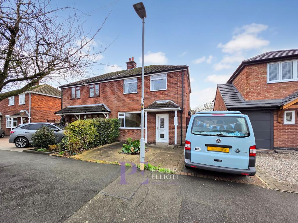 Colts Close, Burbage, LE10