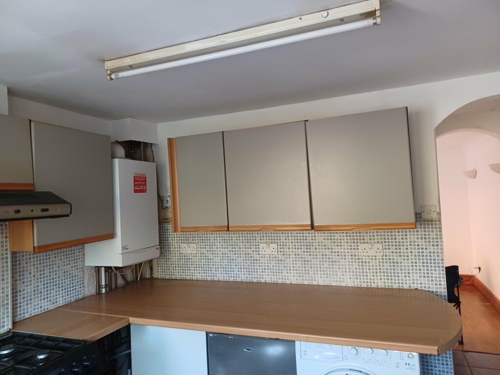 fitted kitchen