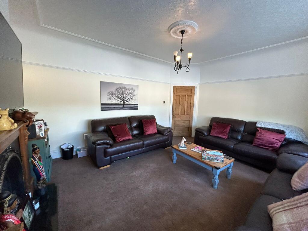 PHOTO-2025-05-10-12-00-44