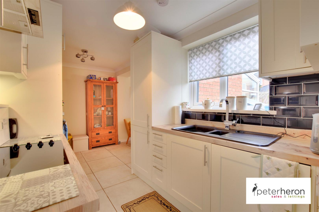 Open Plan Kitchen/Dining Area