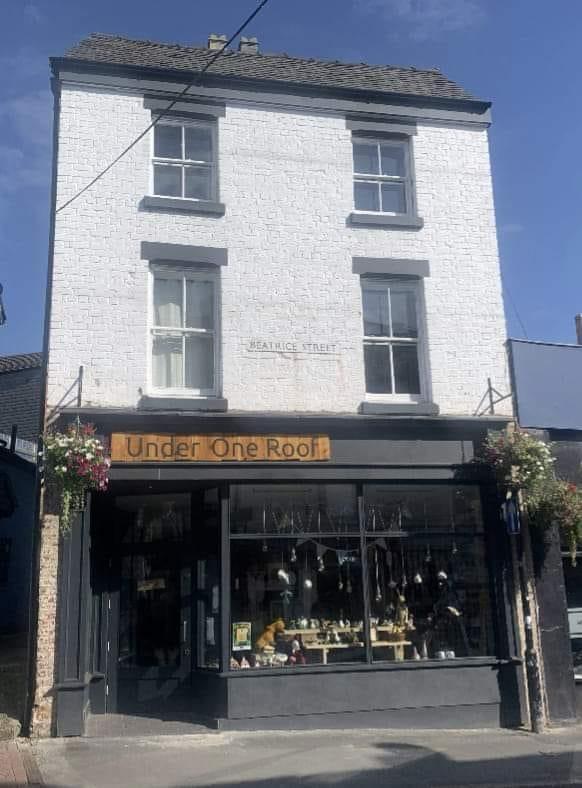 WhatsApp Image 2025-03-17 at 13.40.50.jpeg