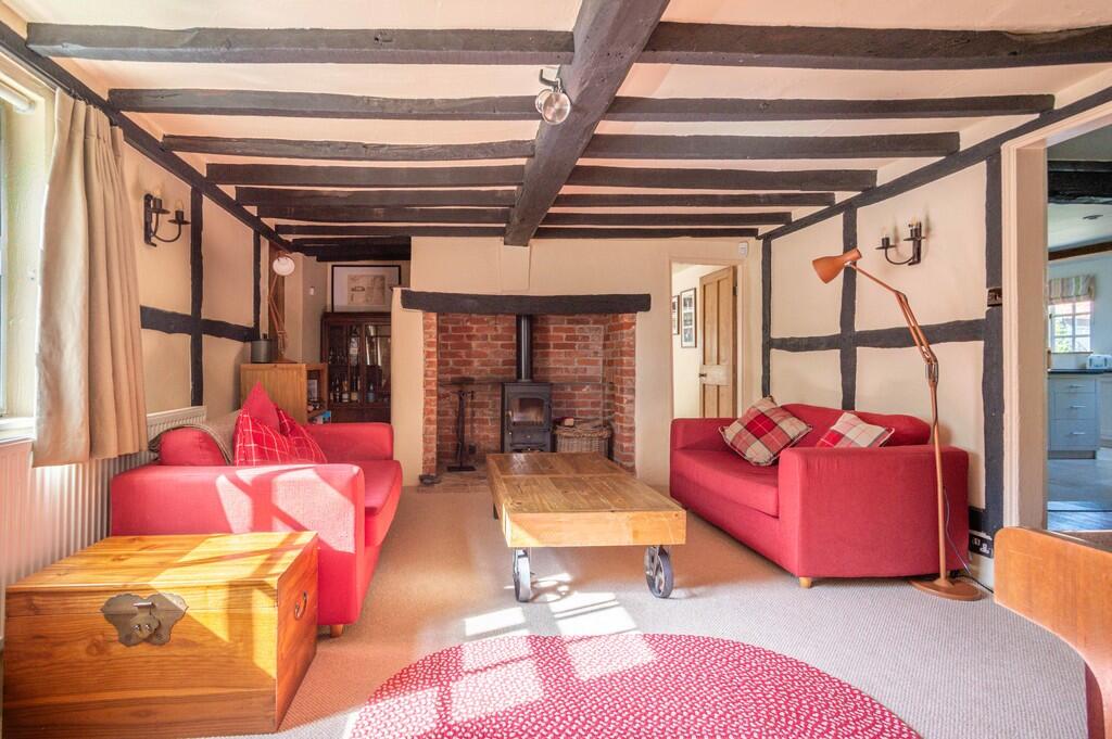 Red House, 11 New...