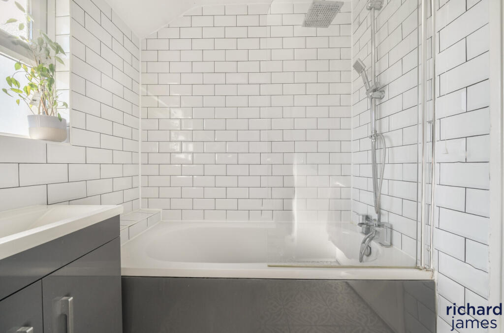 b8f3d3524d7e418e836ad0082ebd37b1