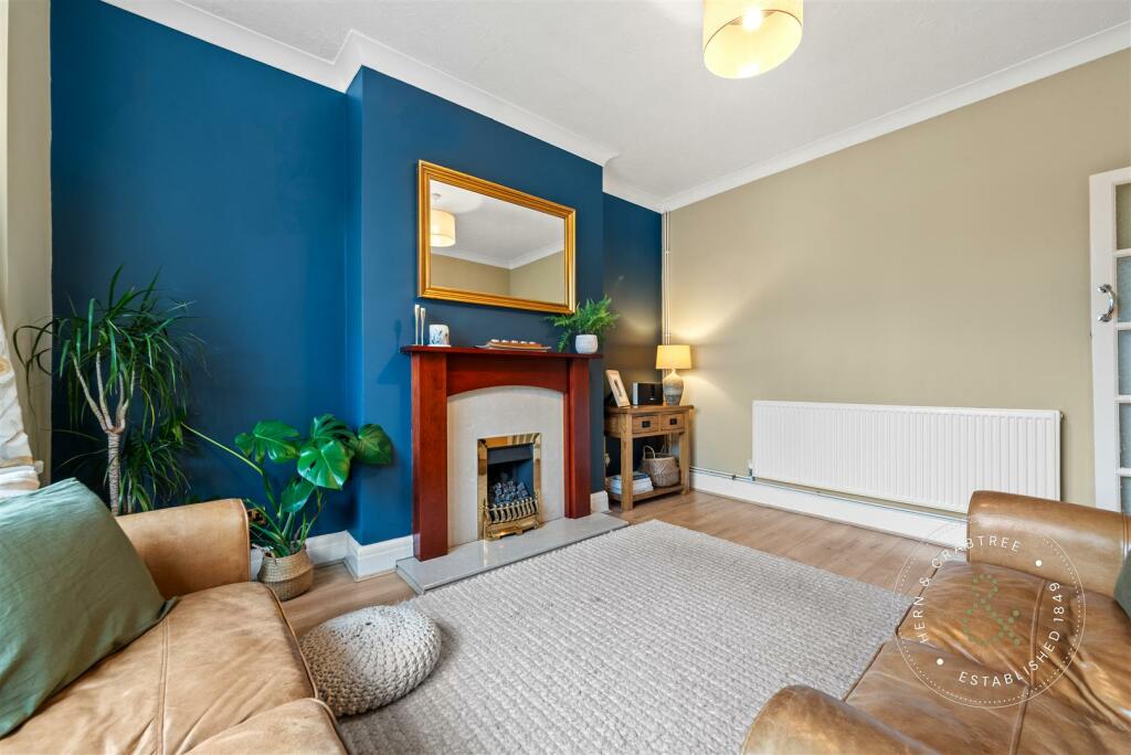 pentyrch-street-05.jpg