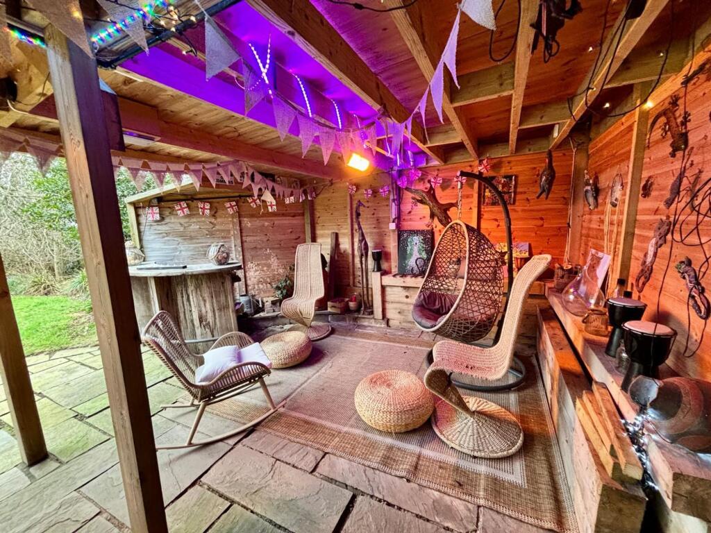 Outside Entertaining Area