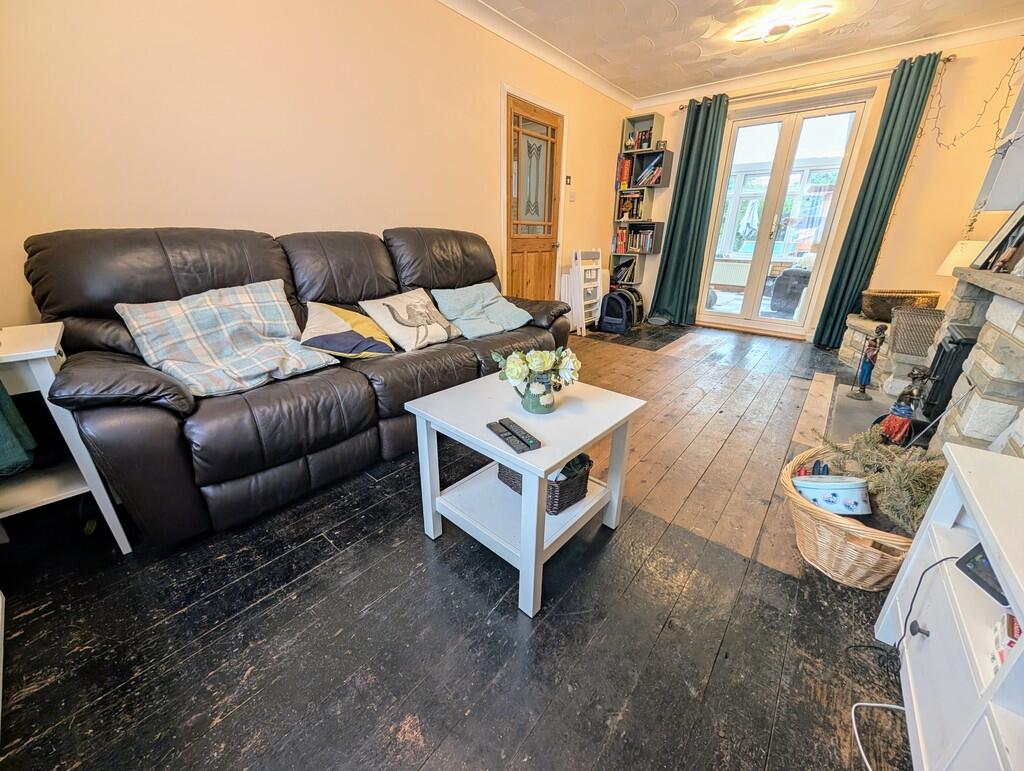 PXL_20250816_0919...