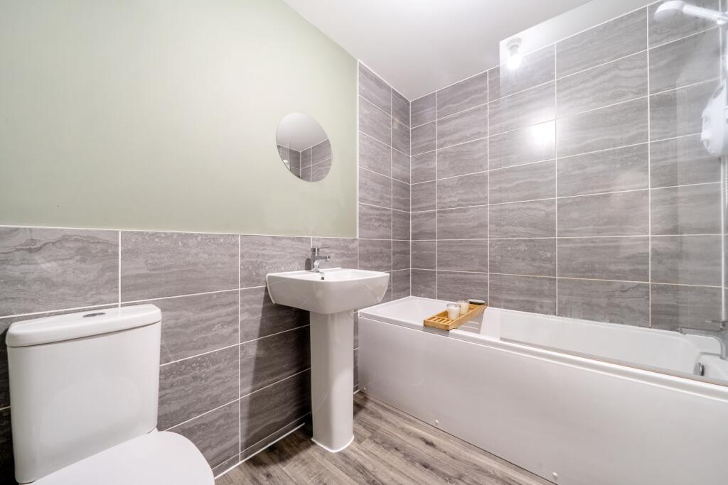 1341626-2-68a59433df116