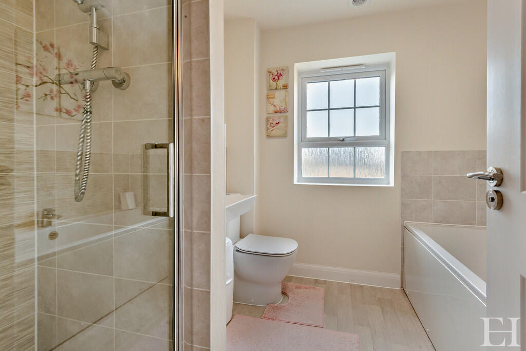 8630549-interior2...