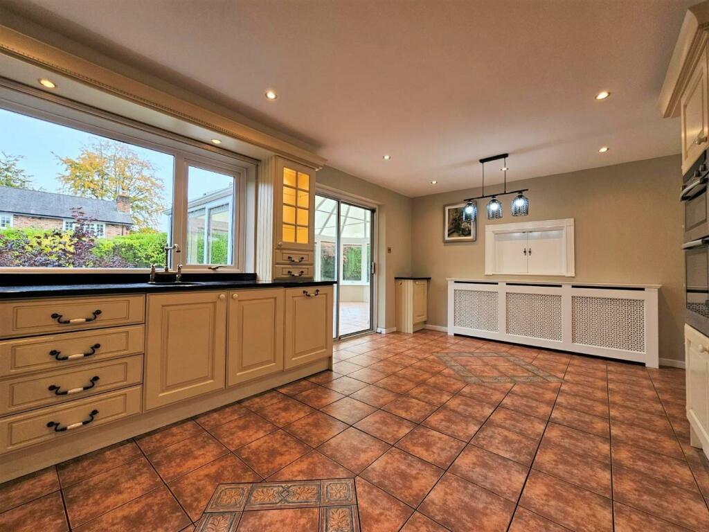 Breakfast Kitchen