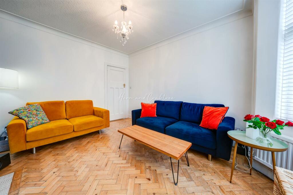 Porthamal Gardens, Rhiwbina, HernCrabtree (13).jpg