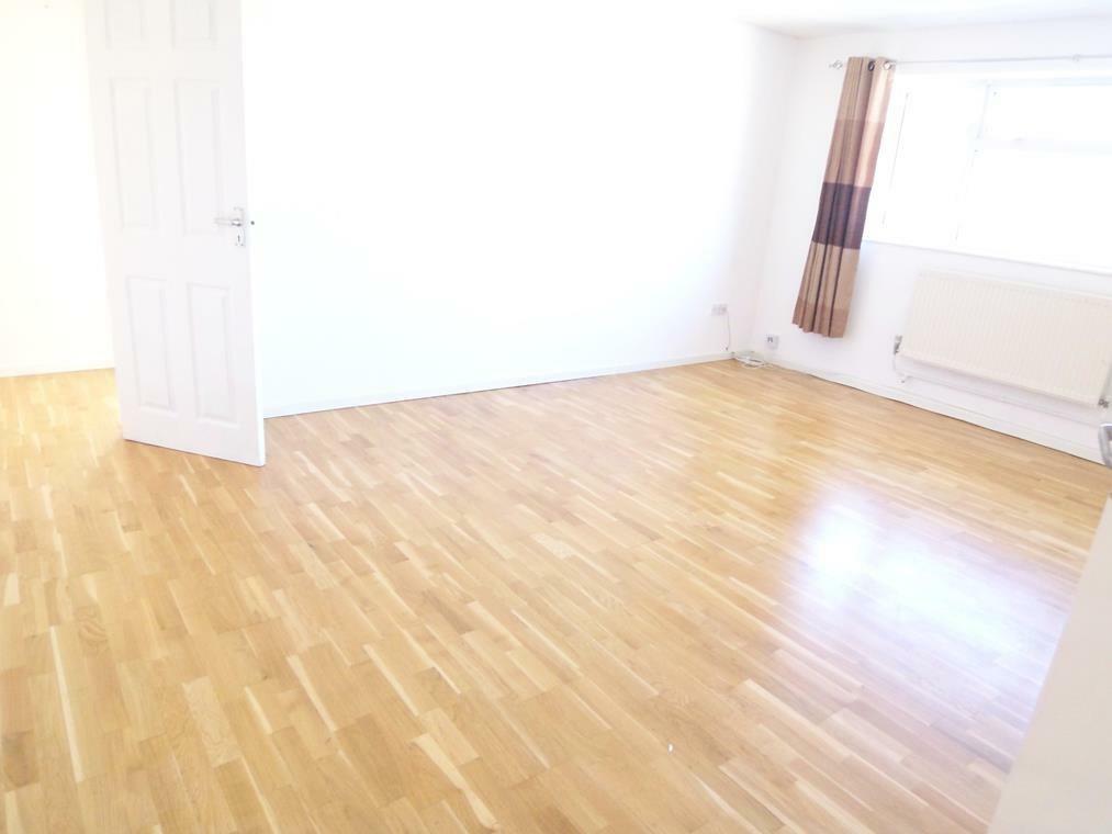 lounge.jpg