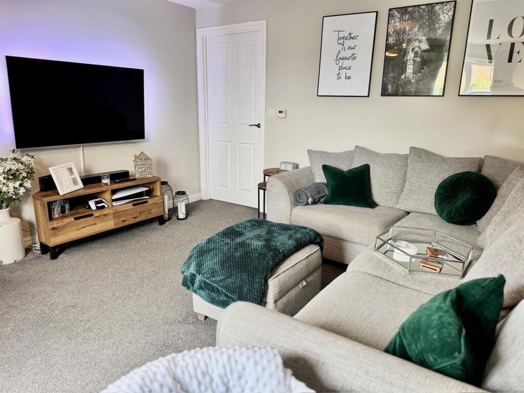 Family Room 1.2.jpg