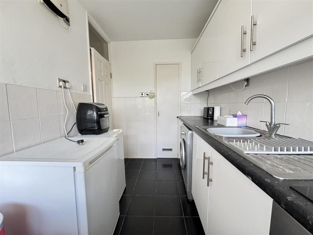 IMG_3619 (Large).JPG