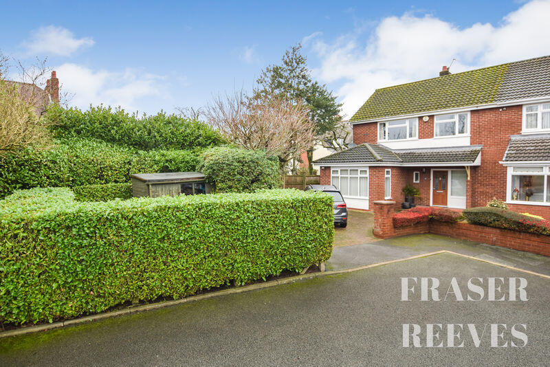 Castle Hill, Newton-Le-Willows