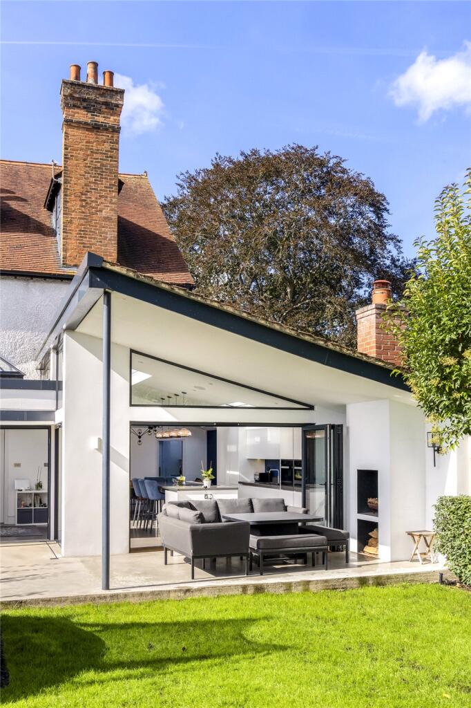 Outdoor Seating Area