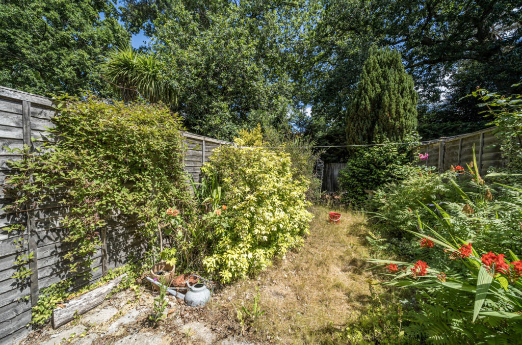 1324401-6-686d1b0...