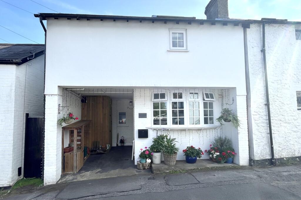 Heol-y-Cawl, Dinas Powys, CF64 4AH