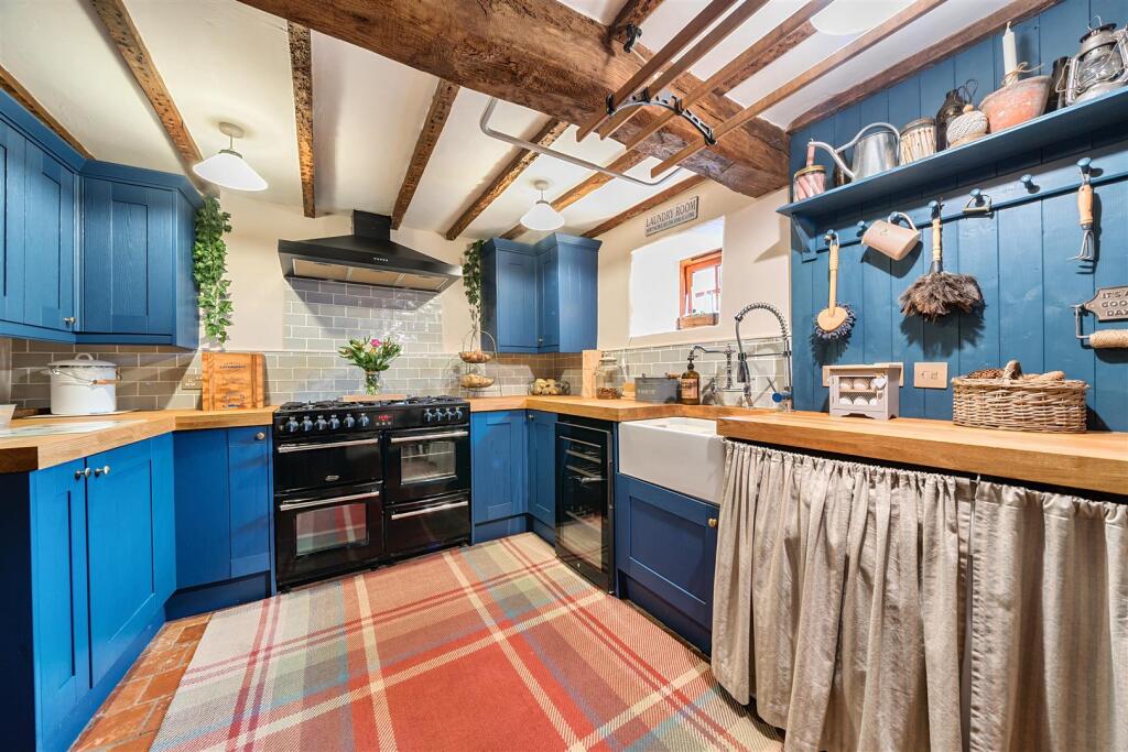 Cliff Hill Farm, 4 Northampton Road, Blisworth (4)