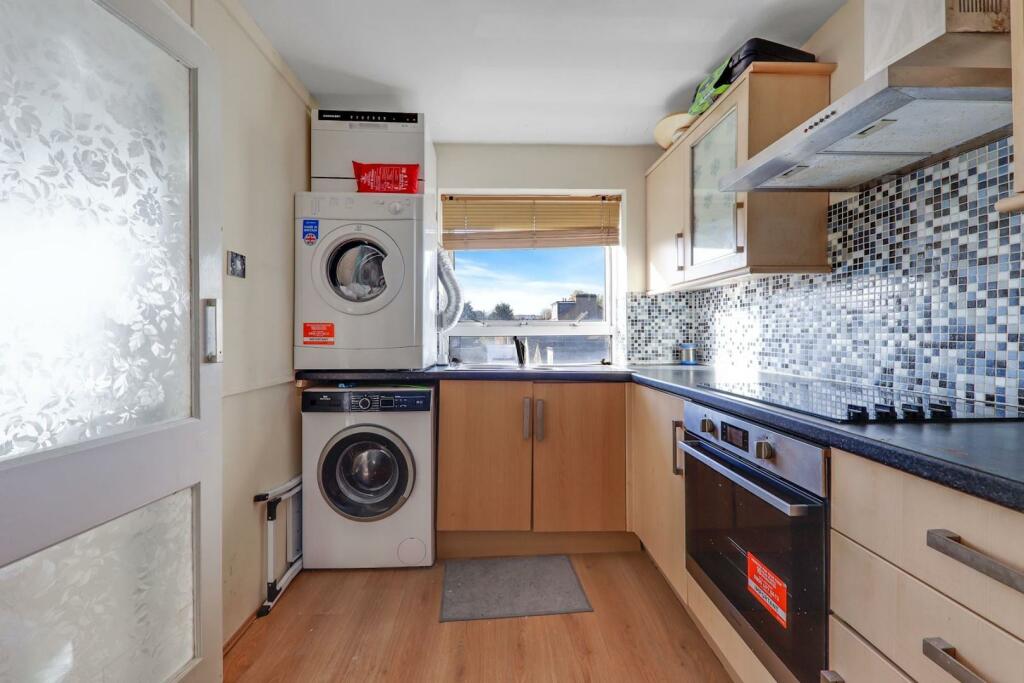 12-3386JHPropWpen - 19 Roberts Court - 34-medium.j