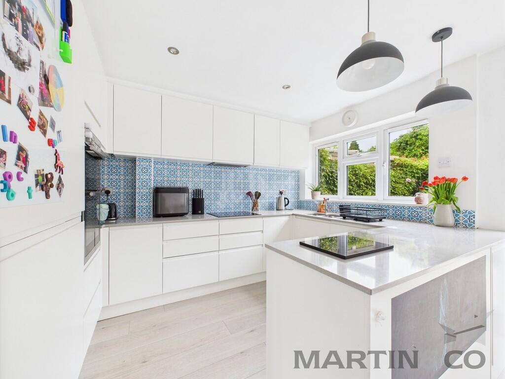 5 Kitchen
