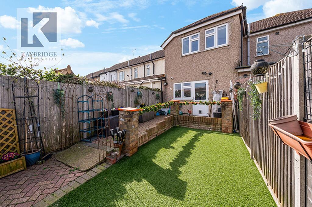 Boscombe Road KT4 8PL