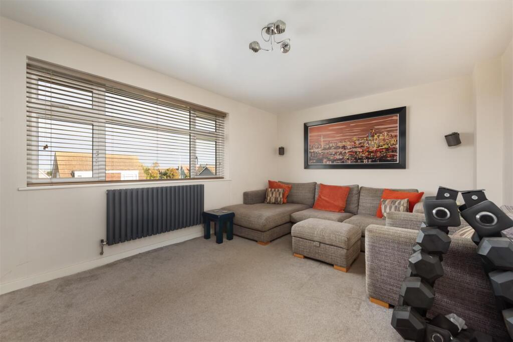 Shearwater Avenue, Whitstable