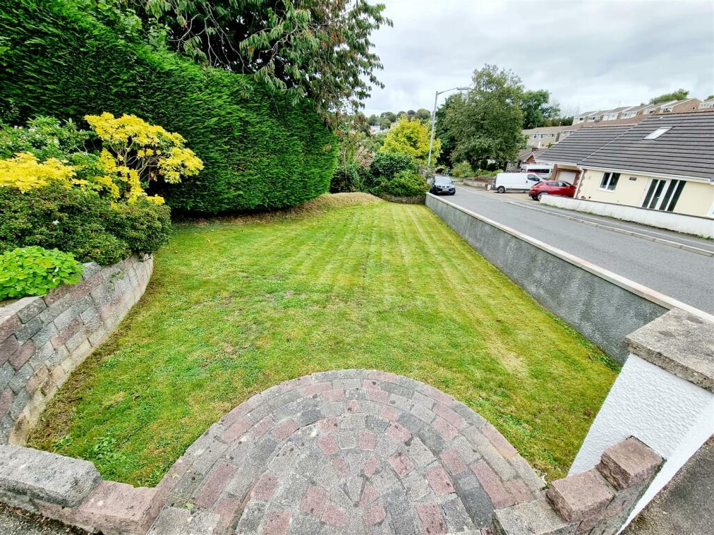 Side Garden