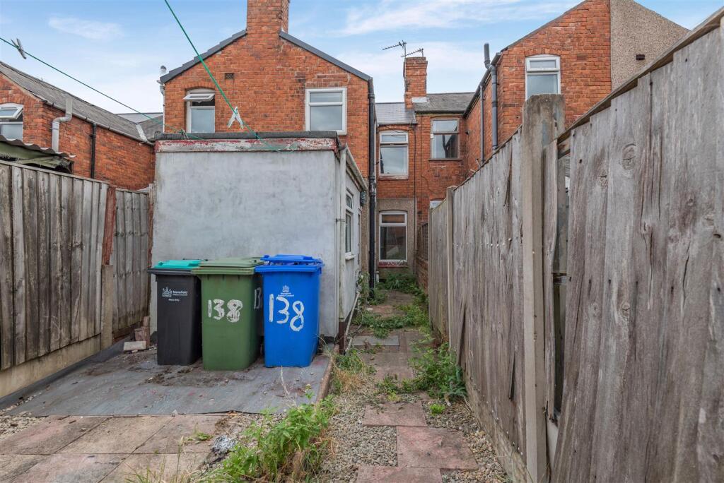 8660603-exterior02.jpg