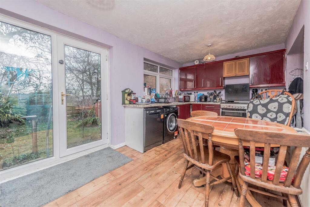 Fitted Dining Kitchen: