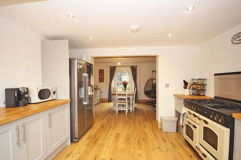 Kitchen to dining room 