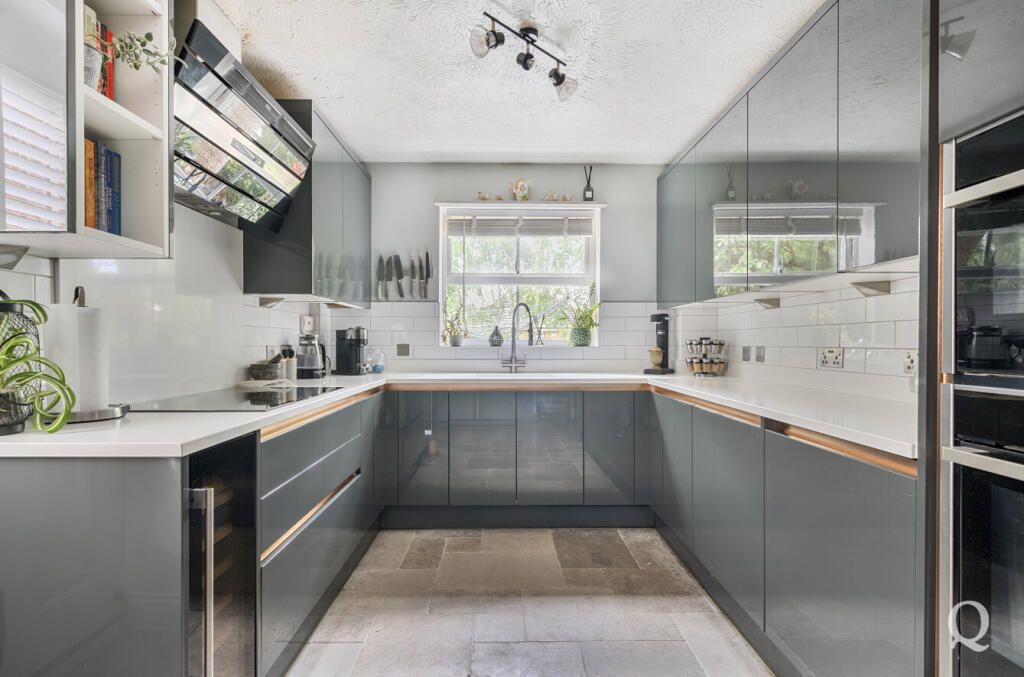 10403f0f-2c47-41f...