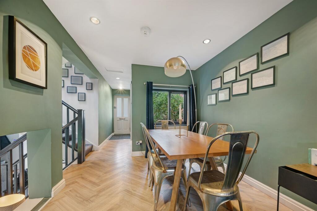 Dining Room/Lounge