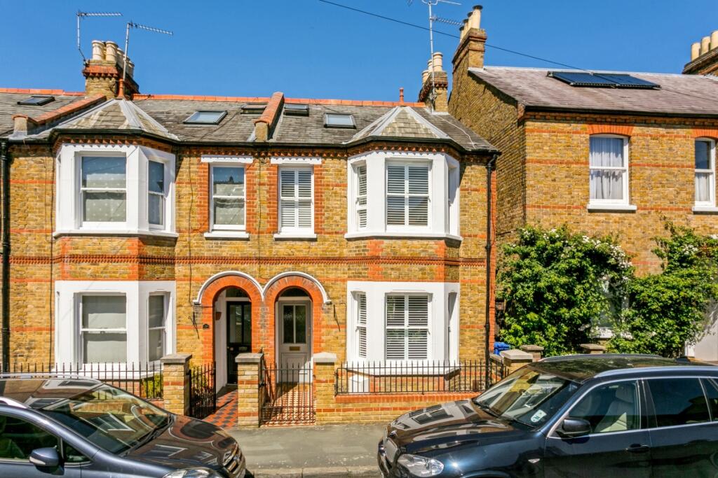 37 Queens Road 28...