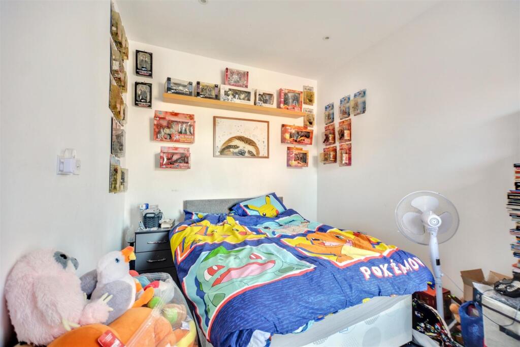 Bedroom 2_1.jpeg