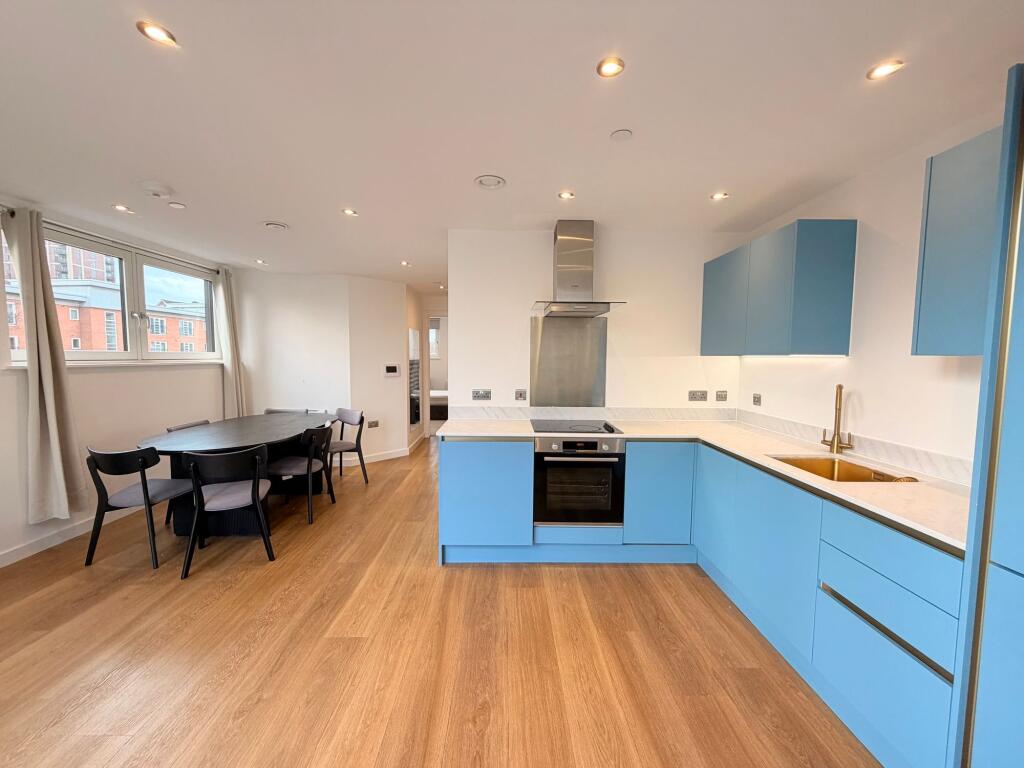 Living Room &amp; Kitchen Area