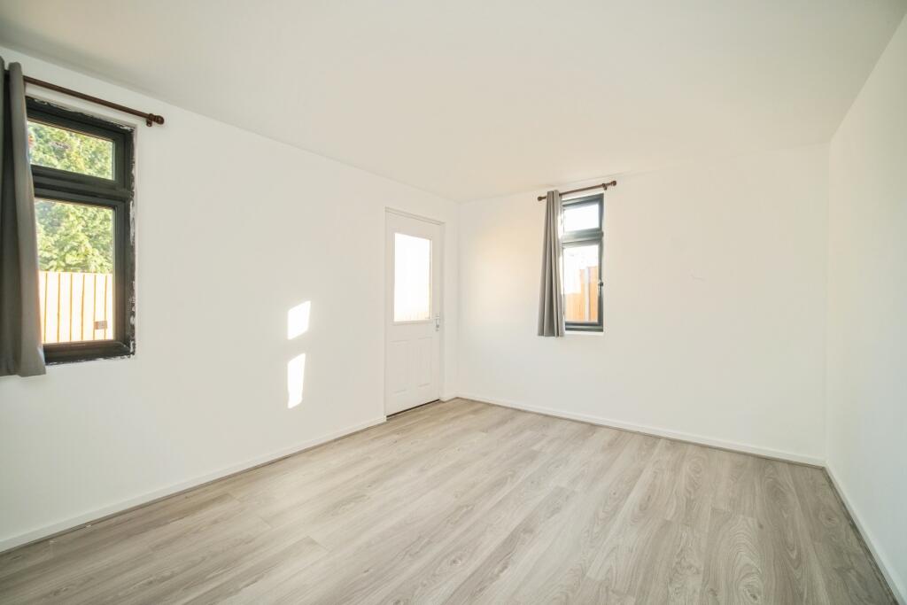Garden room