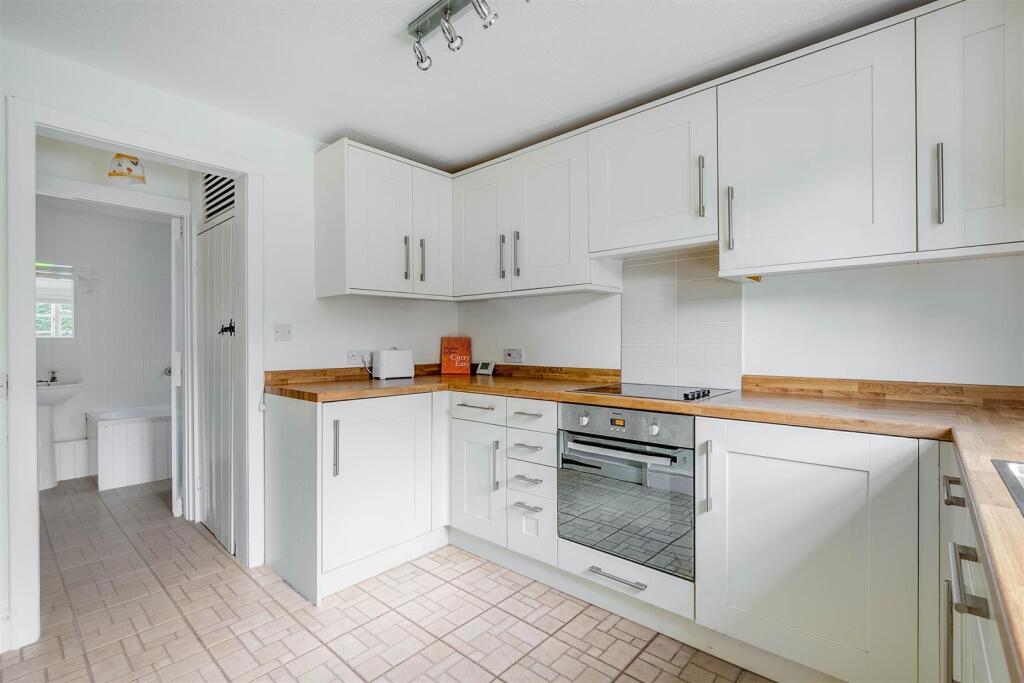 Baldock Road 97-21.jpg