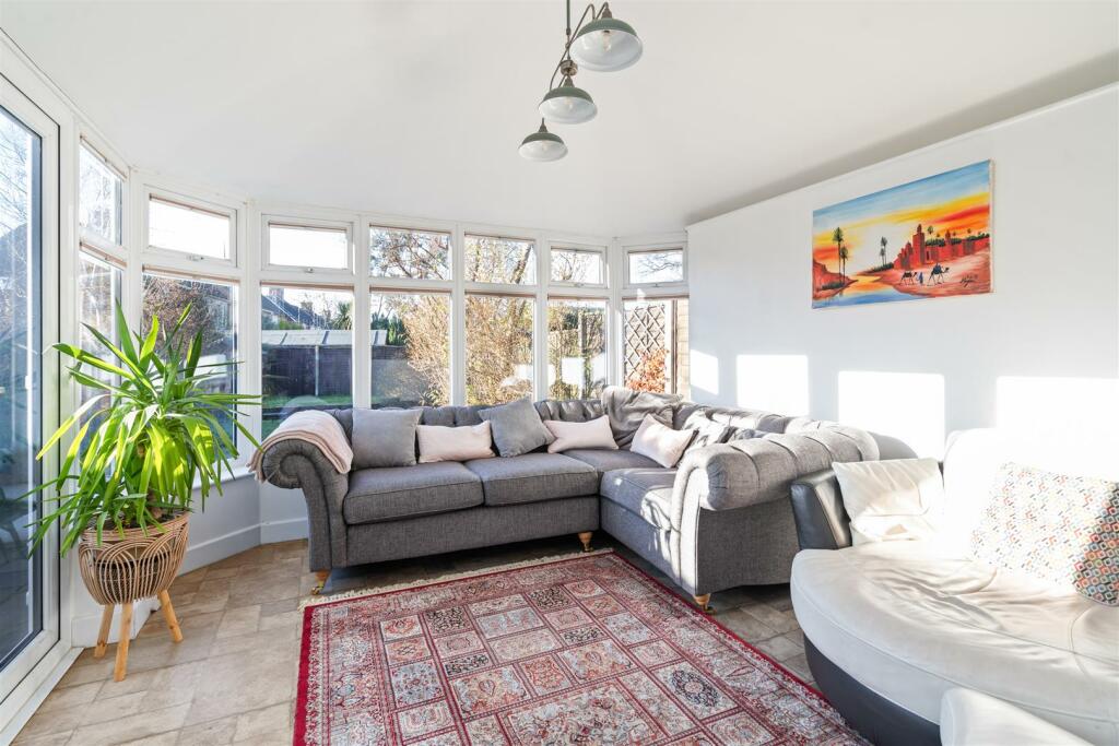 41 Damson Lane, Solihull, B91 2RF DMS3019_13.jpg