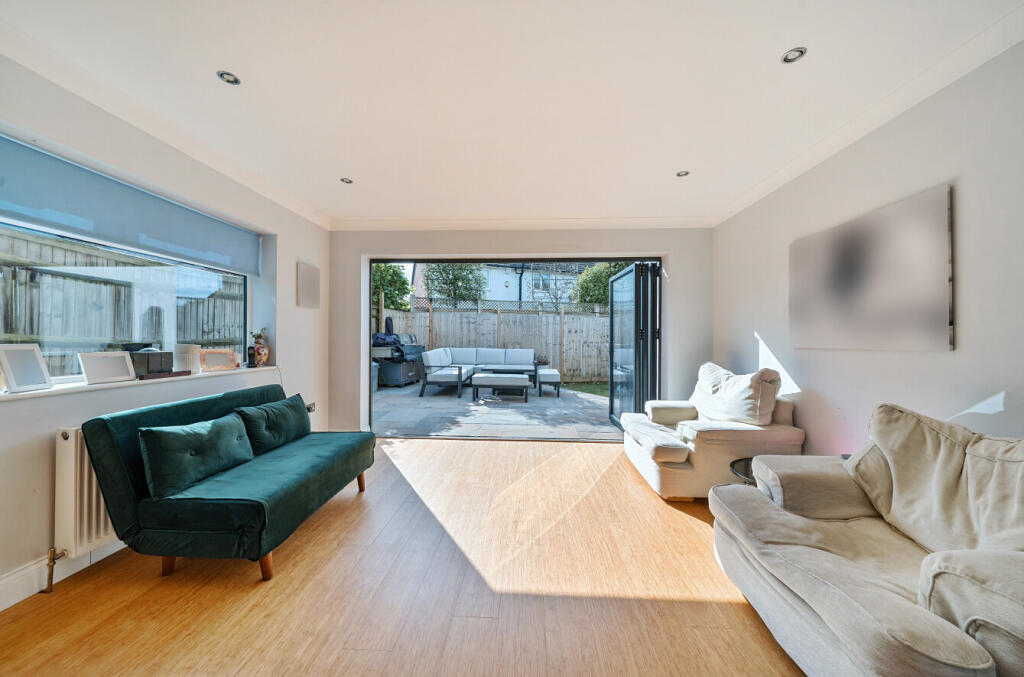 1320611-8-6866c60...