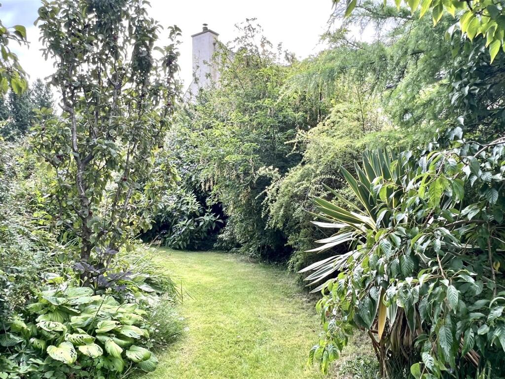 Low Causeway, Culross