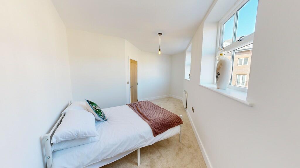 Unit 5 Bedroom3