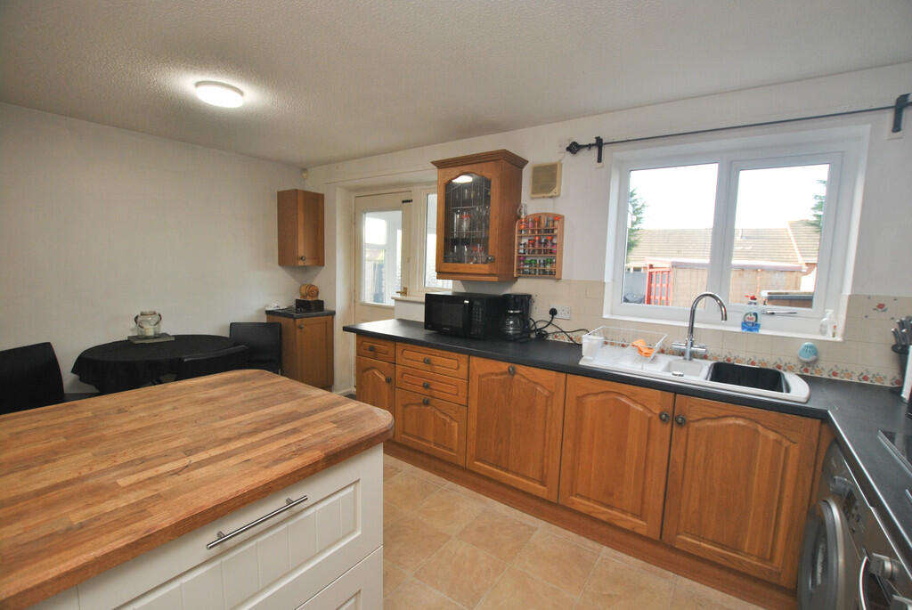 Kitchen1_edited