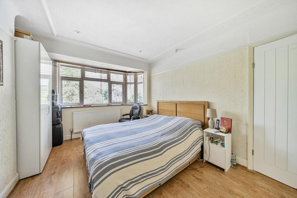 12-681a1749db6ea-...