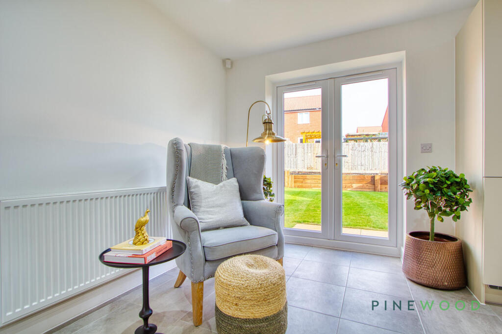 Kitchen / Breakfast Room