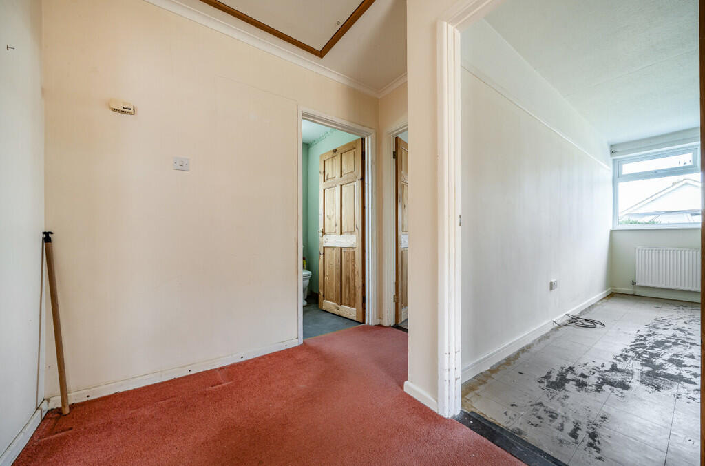 1336623-11-689b6b...