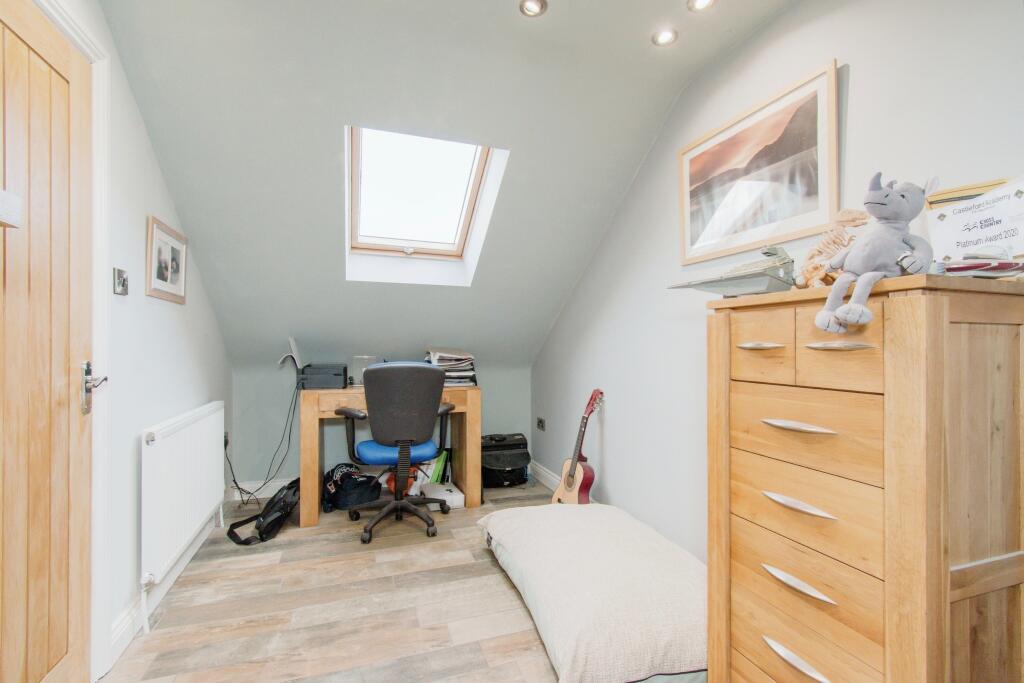 Bedroom Five / Study