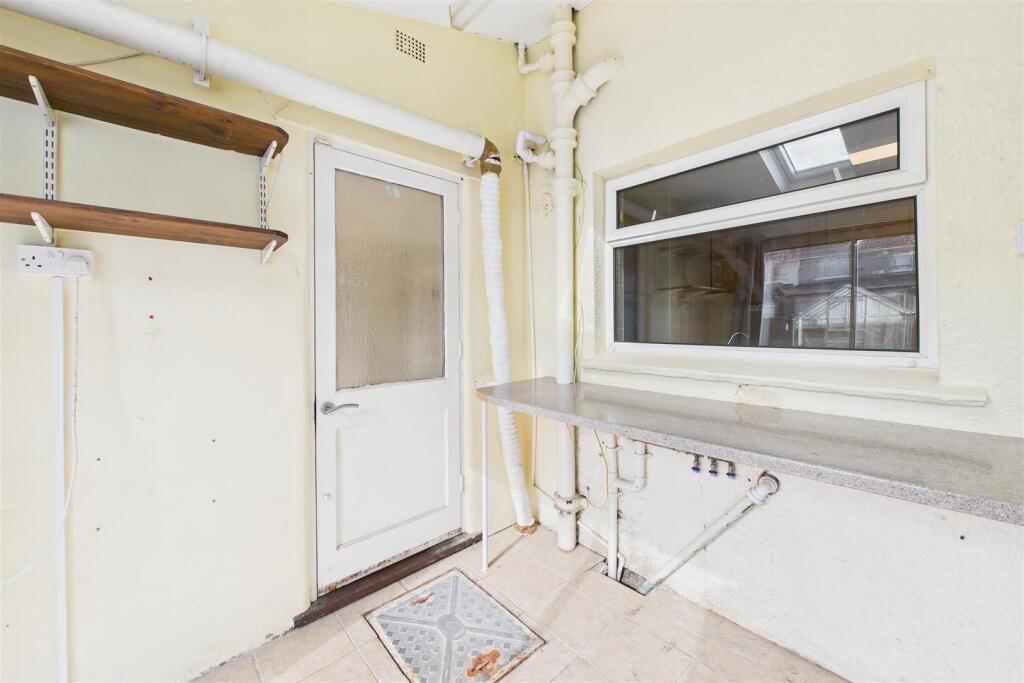 26 Quarry Mead, Alveston, Near Thornbury, South Gl