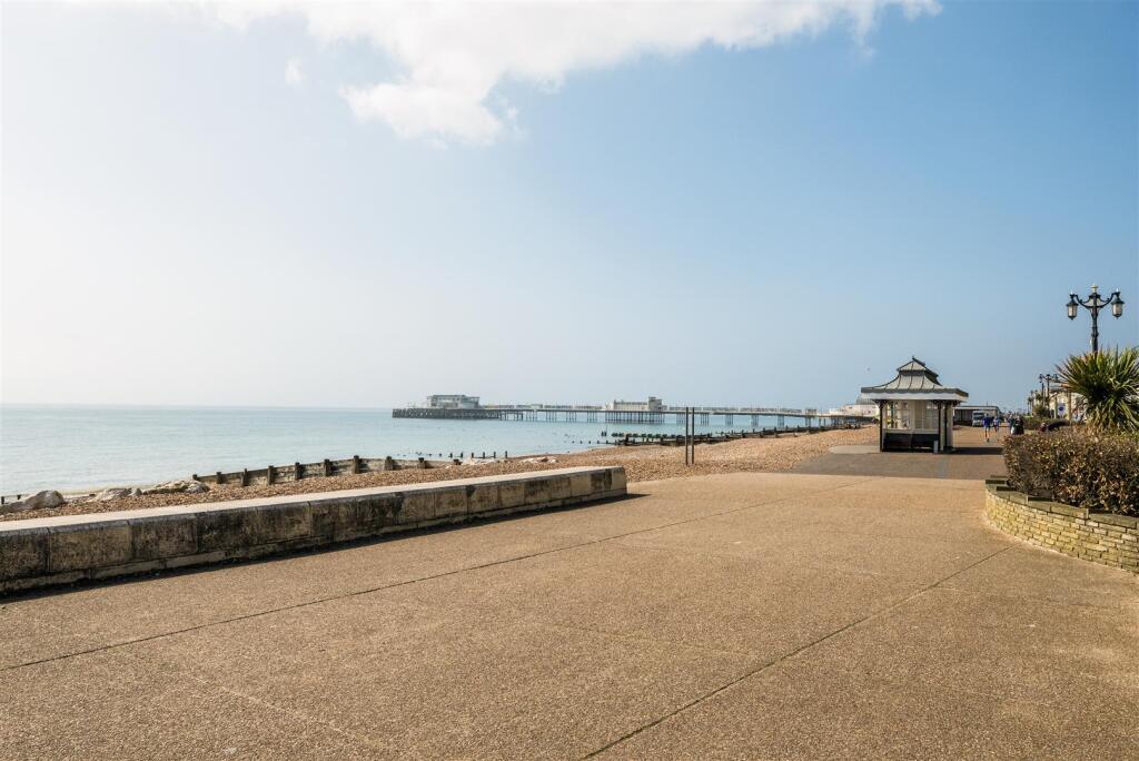 10 Warwick Road-29.jpg