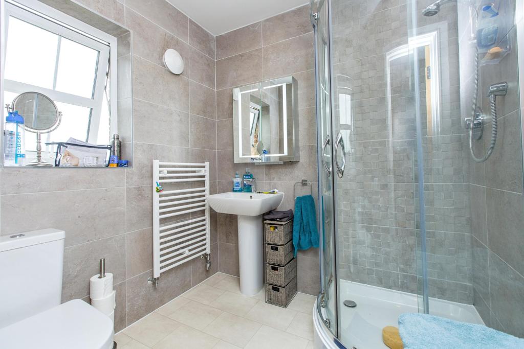 En-suite Two
