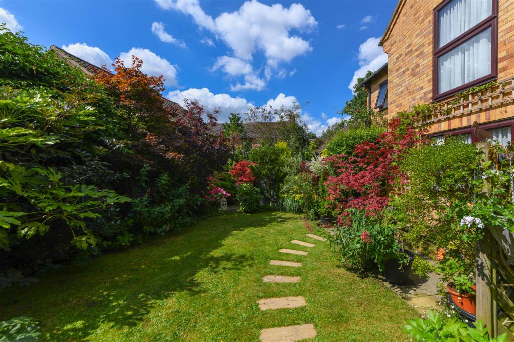 REAR GARDEN: